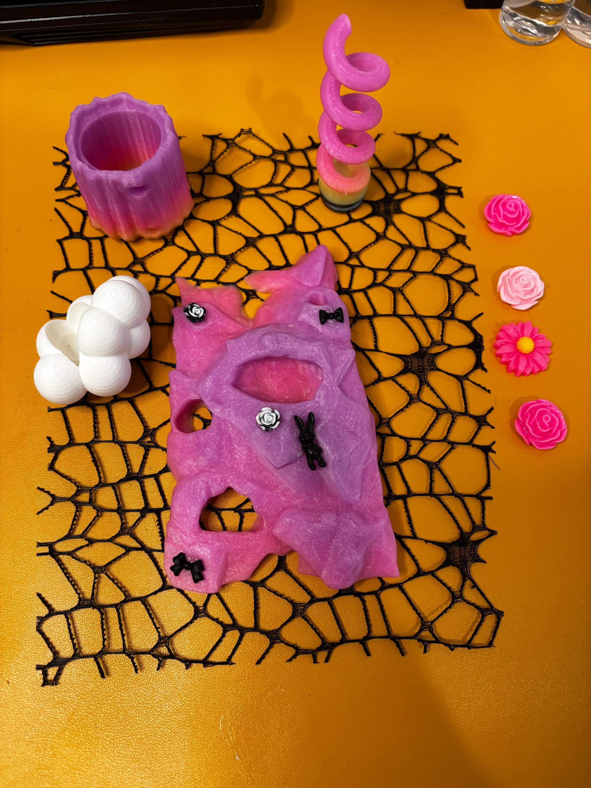 Jumping Spider Kit: Gothic/Flower Glow in Dark
