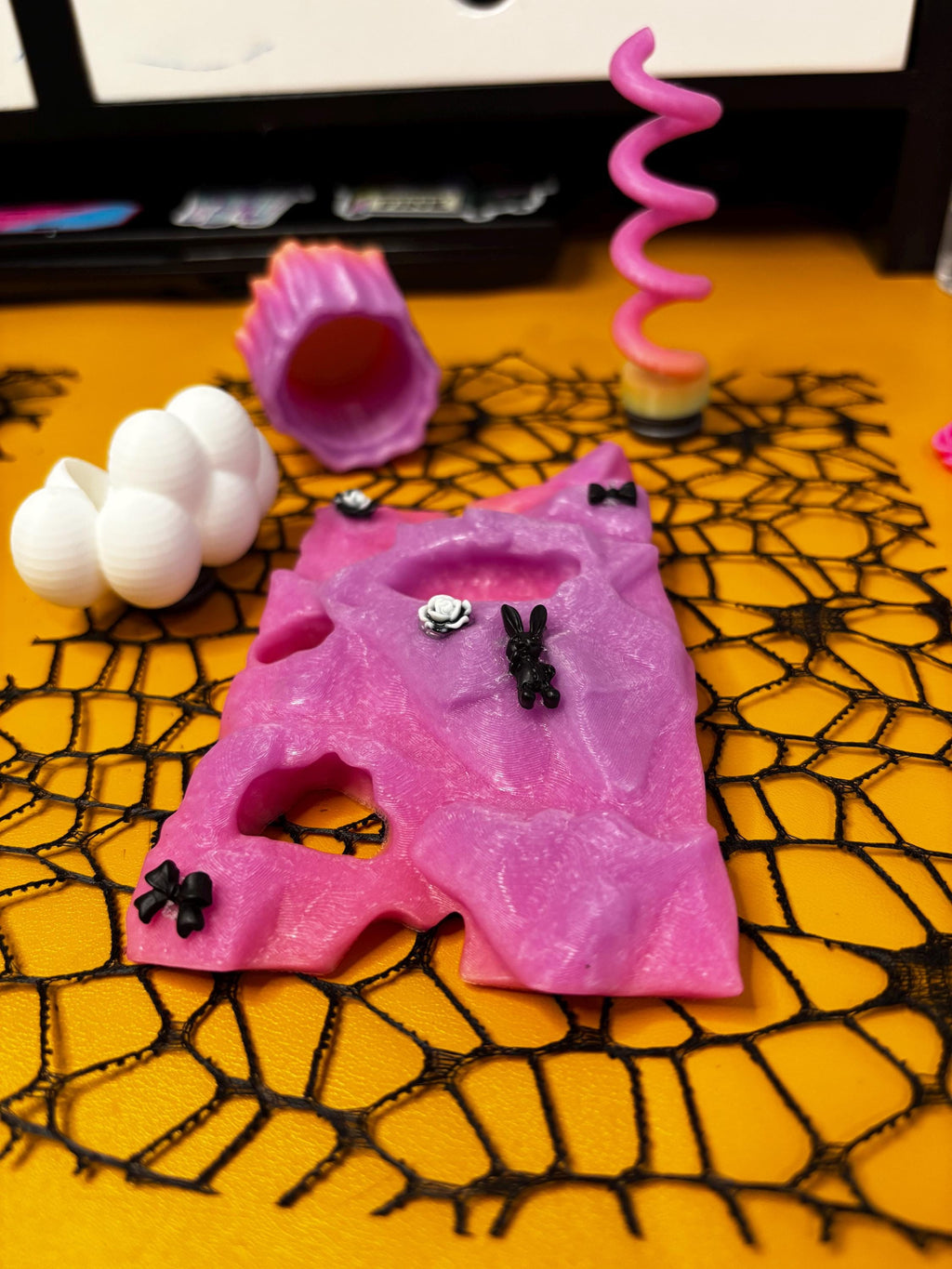 Jumping Spider Kit: Gothic/Flower Glow in Dark
