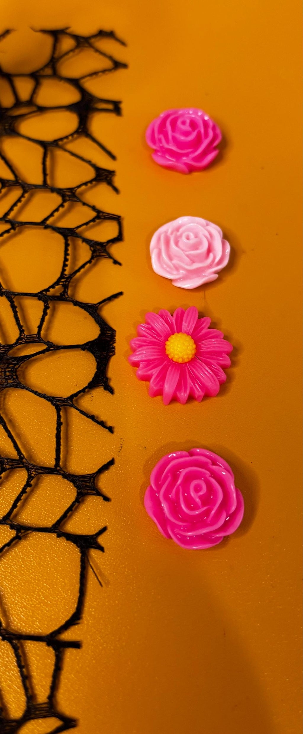 Jumping Spider Kit: Gothic/Flower Glow in Dark