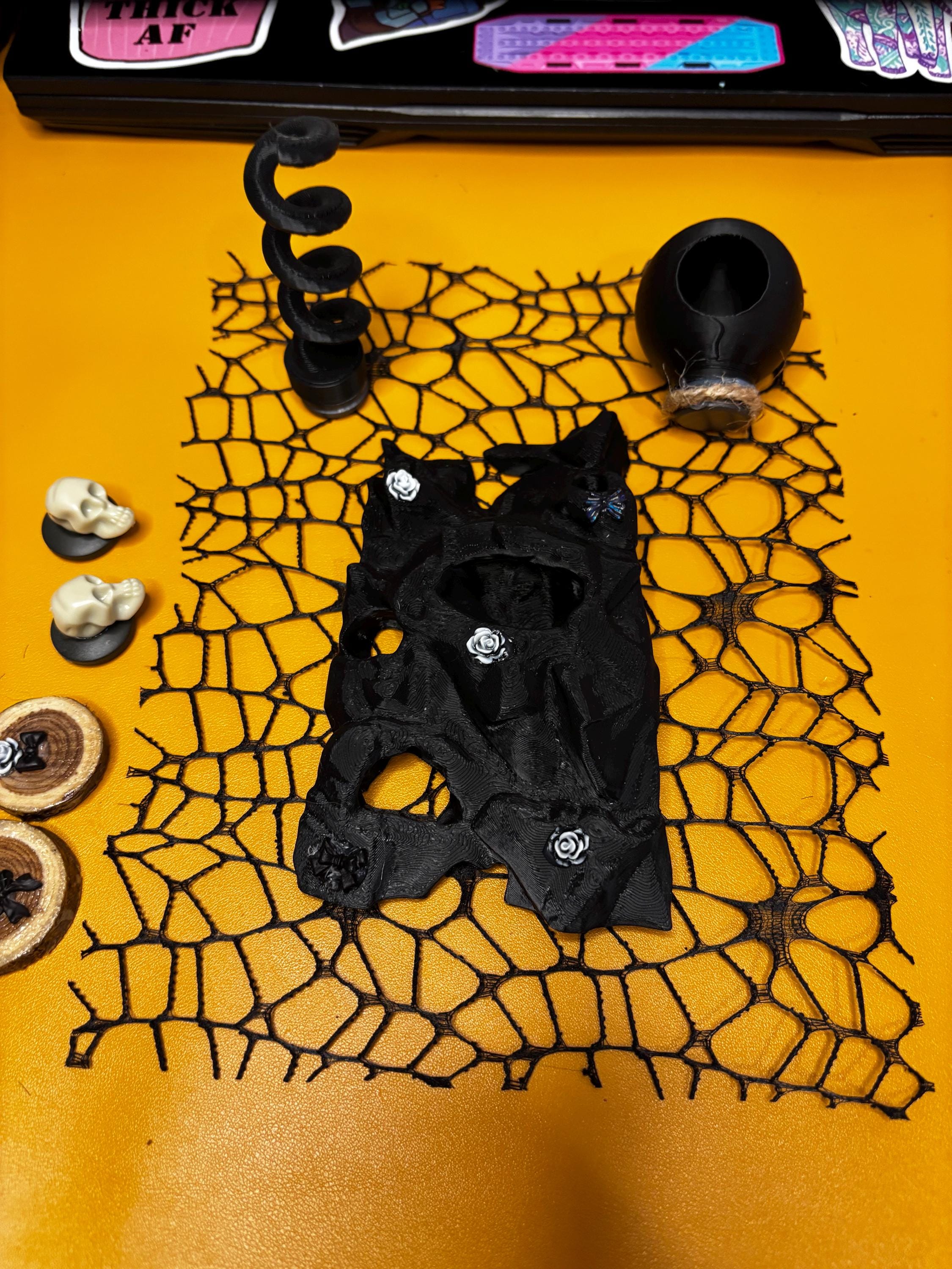 Jumping Spider Kit: Gothic